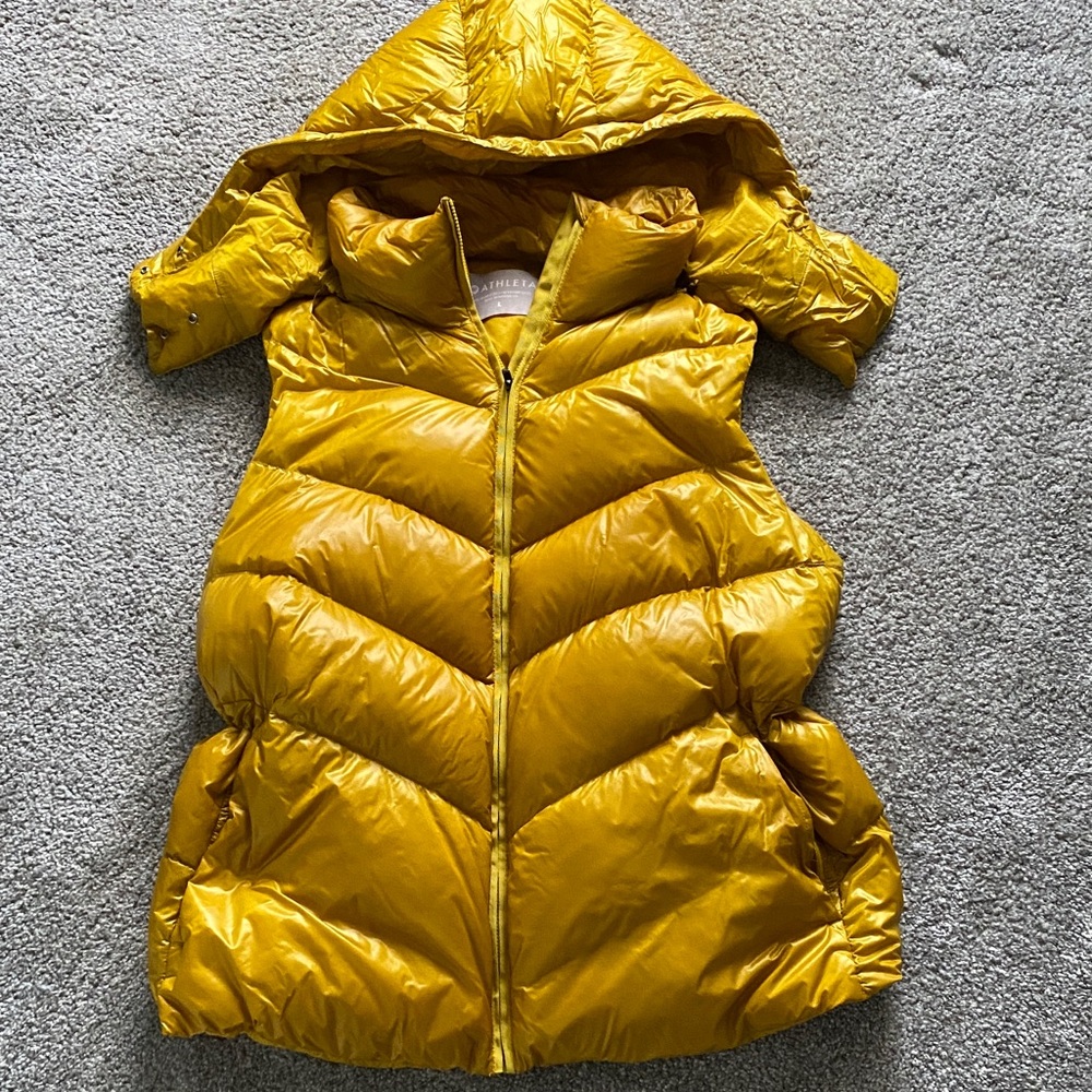 Athleta Gold Puffer Vest with Hood. Great condition